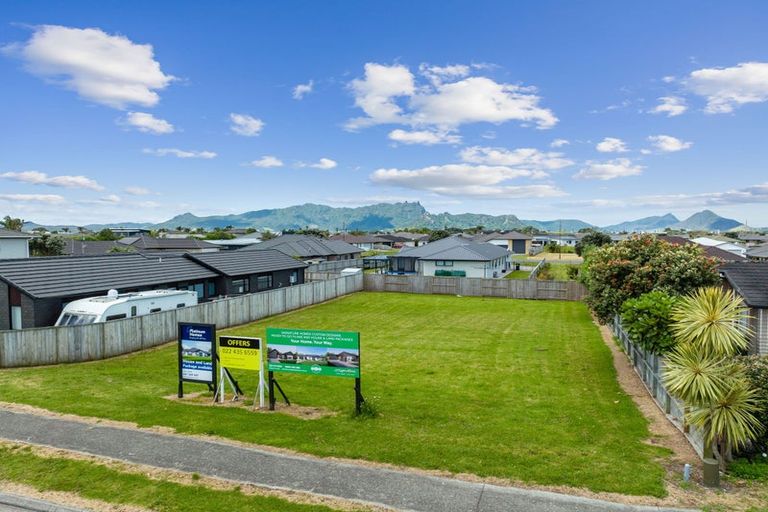 Photo of property in 353 One Tree Point Road, One Tree Point, 0118