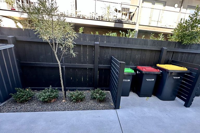 Photo of property in 3/276 Barbadoes Street, Christchurch Central, Christchurch, 8011