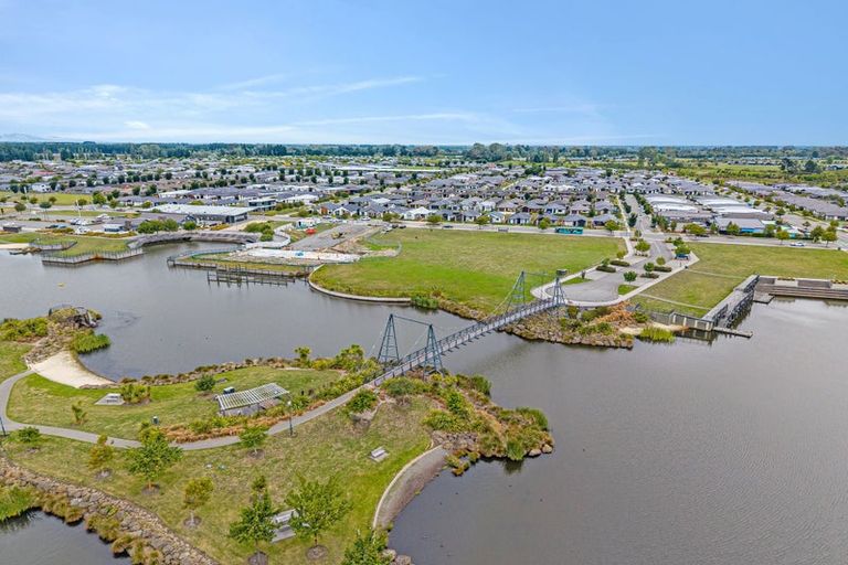 Photo of property in 26 Waituna Street, Pegasus, 7612