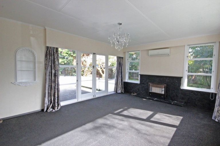 Photo of property in 12 Dittmer Drive, Awapuni, Palmerston North, 4412