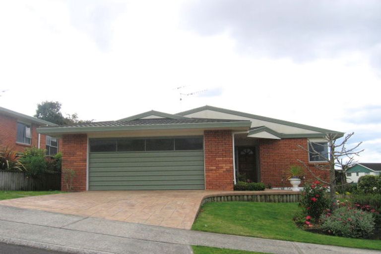 Photo of property in 2 Bell Common Close, Bethlehem, Tauranga, 3110