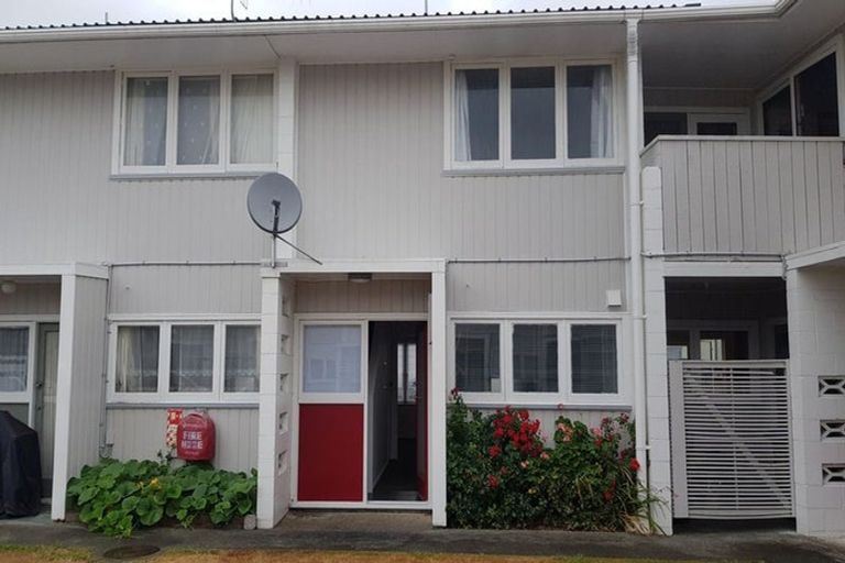 Photo of property in 11/6-8 Keys Street, Elderslea, Upper Hutt, 5018