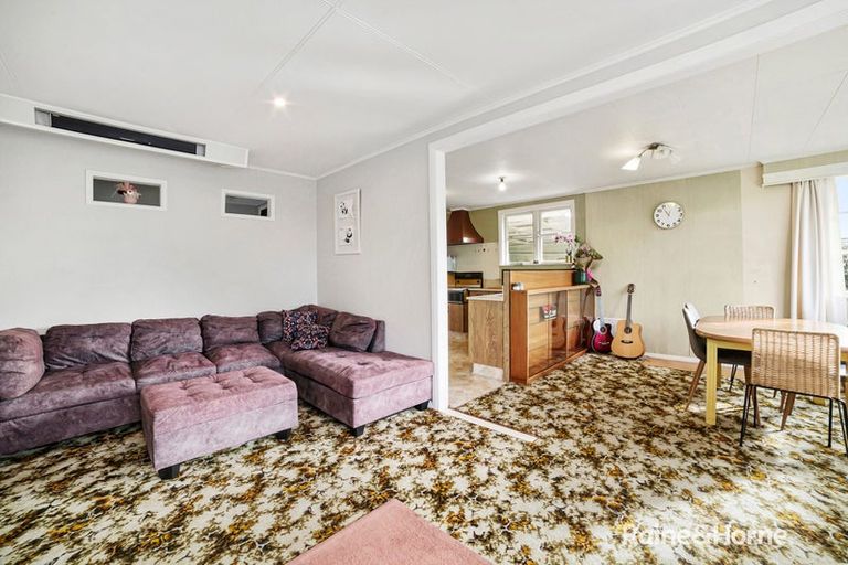 Photo of property in 1 Durham Street, Solway, Masterton, 5810