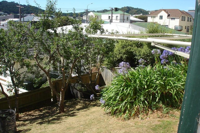 Photo of property in 22 Kenwyn Terrace, Newtown, Wellington, 6021