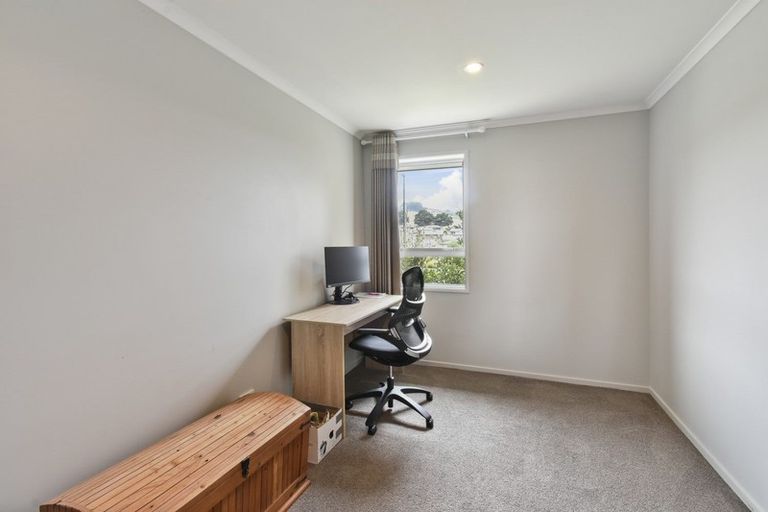 Photo of property in 12 Kilbryde Crescent, Pokeno, 2402