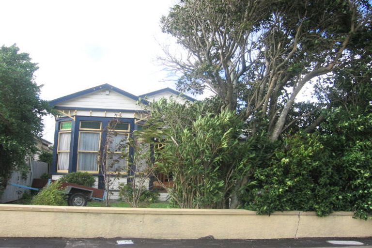 Photo of property in 9 Lyndhurst Street, Takaro, Palmerston North, 4412