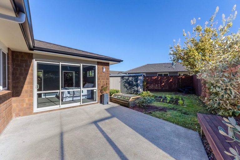 Photo of property in 20 Hudson Place, Paraparaumu, 5032