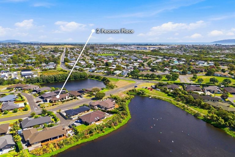 Photo of property in 2 Pearson Place, Paraparaumu, 5032