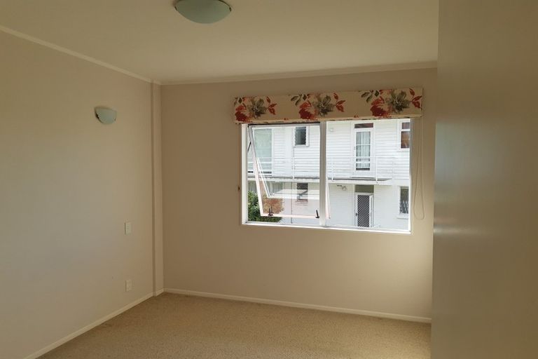 Photo of property in 2/13 Kaimata Street, Saint Heliers, Auckland, 1071