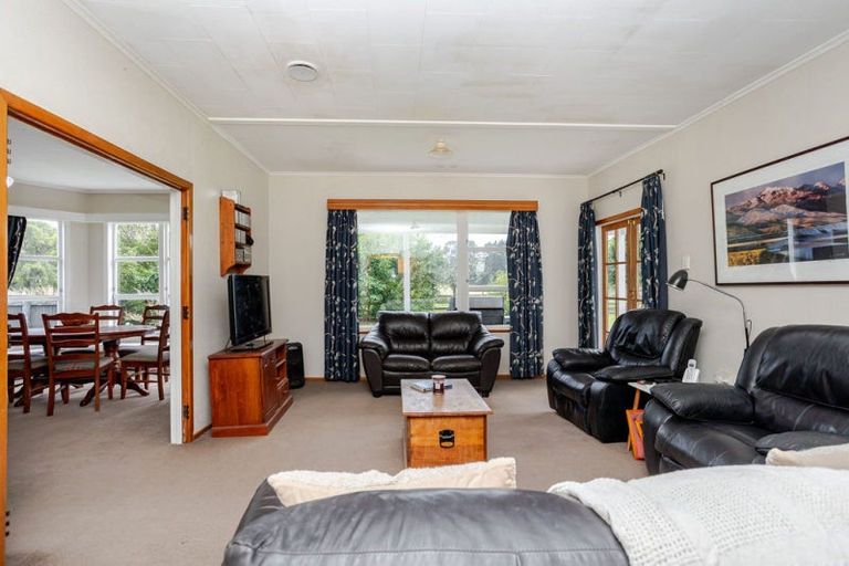 Photo of property in 1450 Hinemoa Valley Road, Pahiatua, 4981