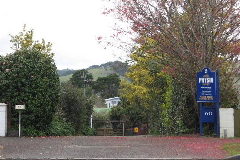 Photo of property in 62 Paramount Parade, Tikipunga, Whangarei, 0112