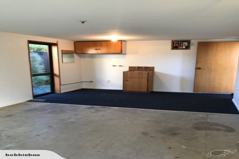 Photo of property in 8/4 Broadbent Street, Riccarton, Christchurch, 8041