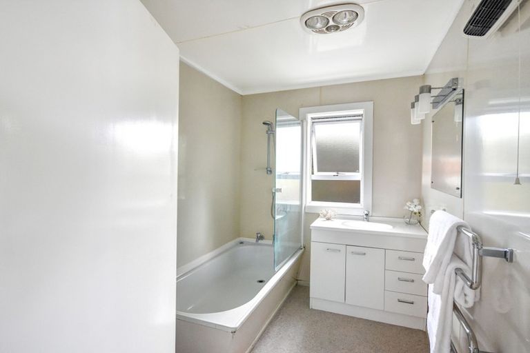 Photo of property in 84 Bush Road, Mosgiel, 9024