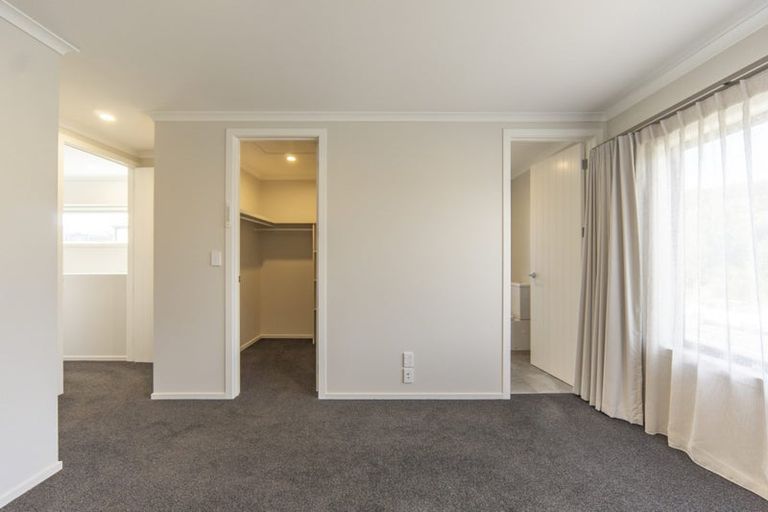Photo of property in 69 Waireka Road, Rototuna North, Hamilton, 3210