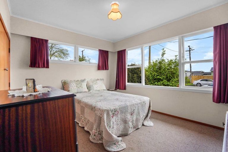 Photo of property in 1 Sunnyside Road, Nawton, Hamilton, 3200