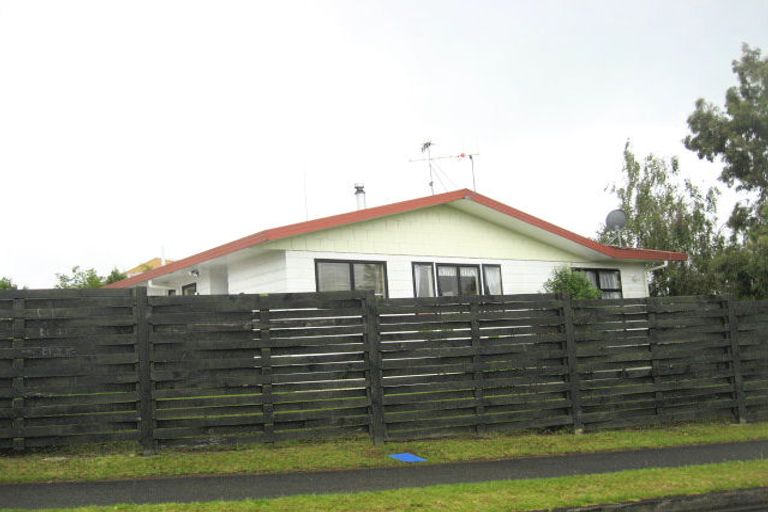 Photo of property in 1 Bloomfield Place, Onerahi, Whangarei, 0110
