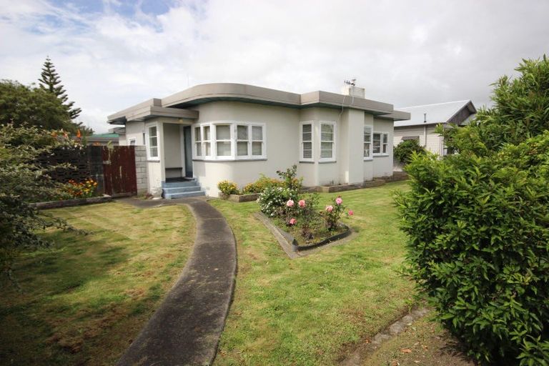 Photo of property in 690 Pioneer Highway, Highbury, Palmerston North, 4412