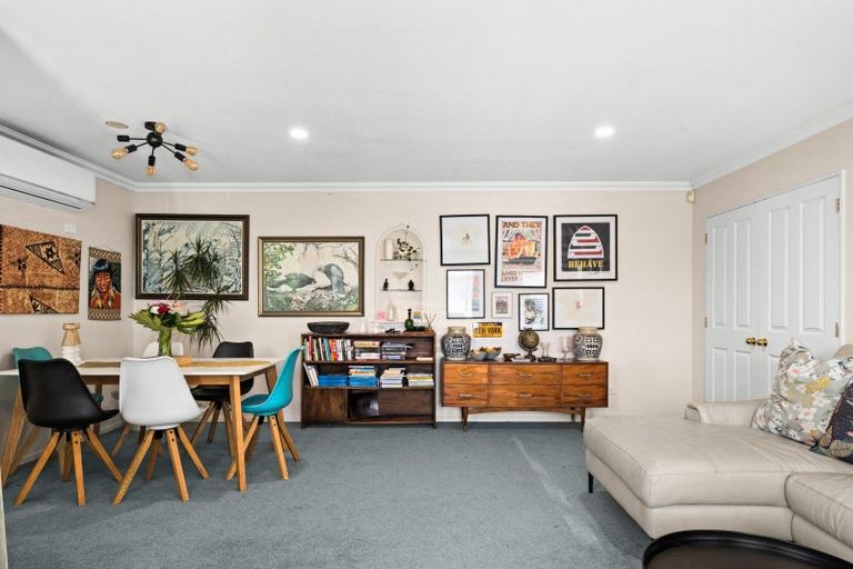 Photo of property in 19 Ayrshire Drive, Havelock North, 4130