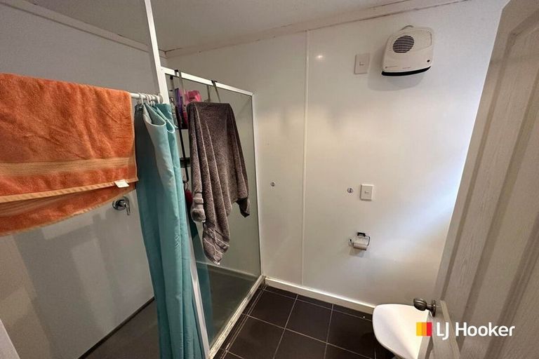 Photo of property in 35 Clyde Street, North Dunedin, Dunedin, 9016