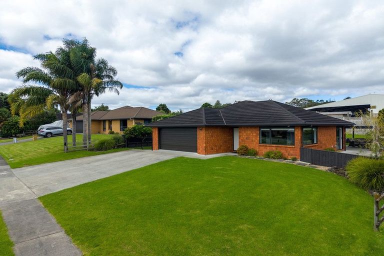 Photo of property in 5 Riverglen Drive, Haruru, 0204