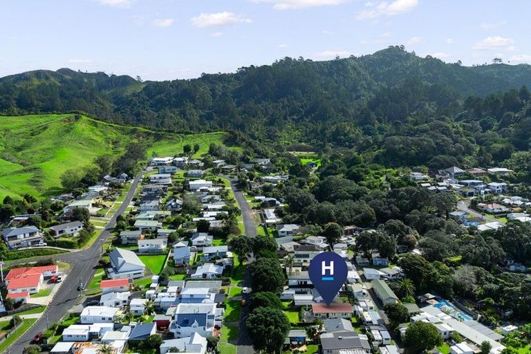 Photo of property in 34 Ocean View Road, Waihi Beach, 3611