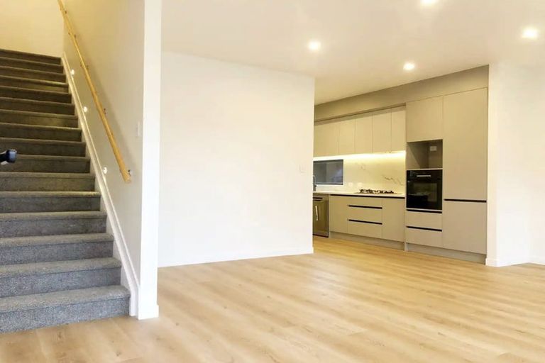 Photo of property in 7 Yellow Pear Lane, Karaka, 2578