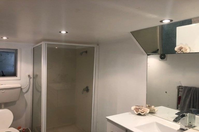 Photo of property in 1233 Papamoa Beach Road, Papamoa Beach, Papamoa, 3118