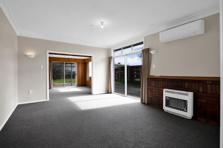 Photo of property in 9 Caplen Street, Hawera, 4610
