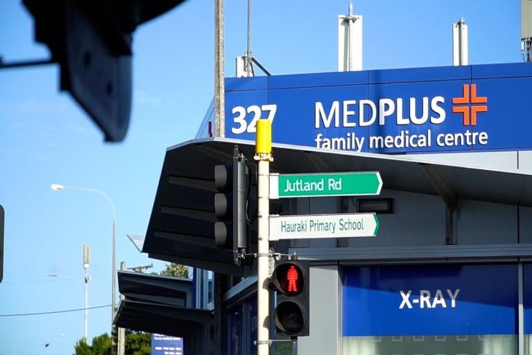 Photo of property in 4/4 Jutland Road, Hauraki, Auckland, 0622