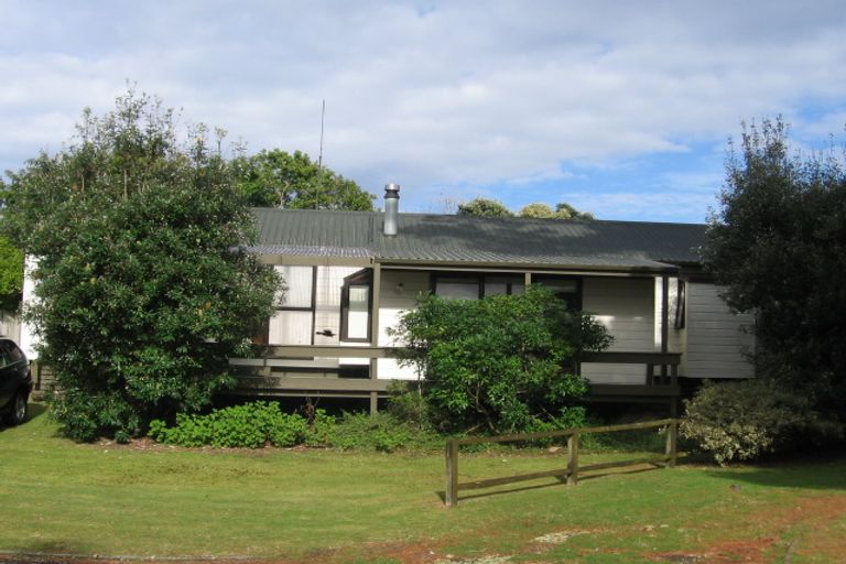 Photo of property in 5 Chelmsford Court, Pauanui, Hikuai, 3579