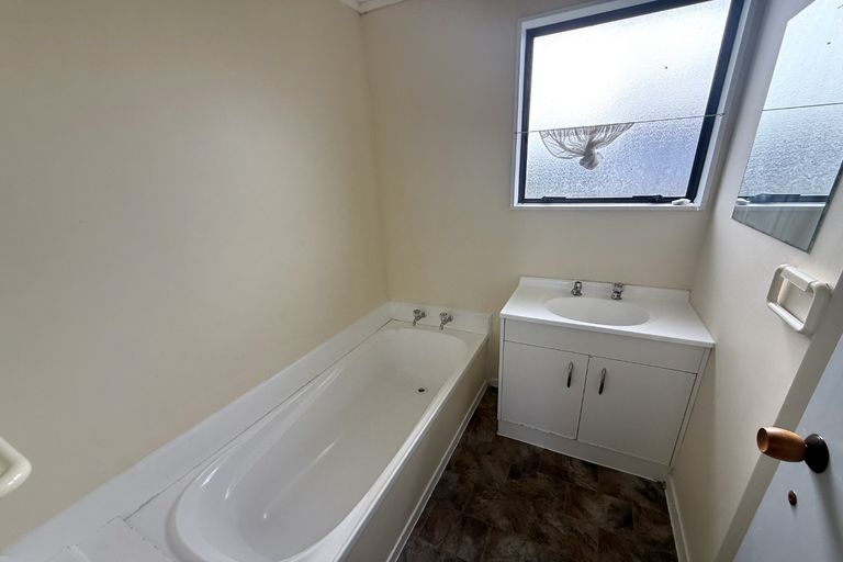 Photo of property in 40 Childers Road, Ranui, Auckland, 0612