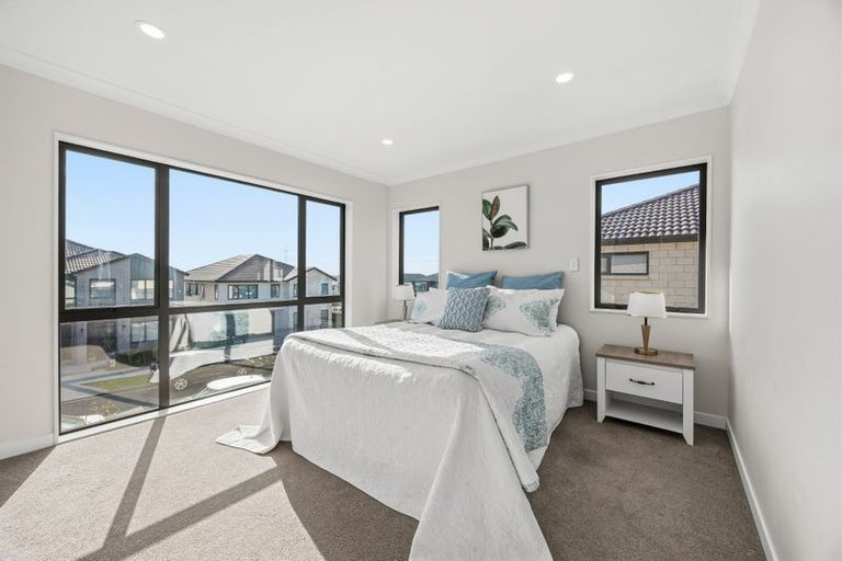Photo of property in 78 Drumbuoy Drive, Flat Bush, Auckland, 2019