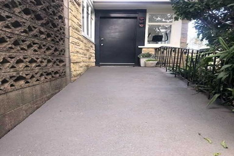 Photo of property in 146 Queen Street, Pukekohe, 2120