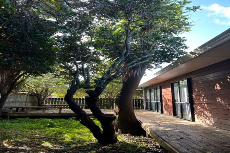 Photo of property in 2/33 Anzac Street, Takapuna, Auckland, 0622