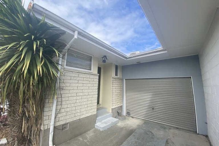 Photo of property in 3/9 Burdale Street, Riccarton, Christchurch, 8011