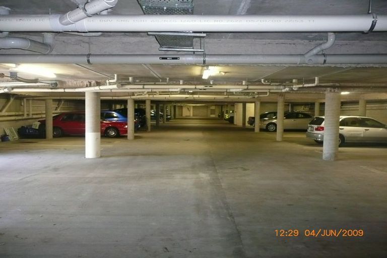 Photo of property in 2f/30 Westward Ho, Glen Eden, Auckland, 0602