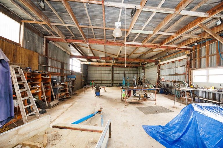 Photo of property in 158a-b Walkers Road, Longburn, Palmerston North, 4477