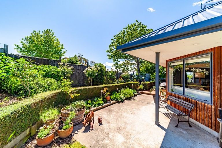 Photo of property in 173 Porangahau Road, Waipukurau, 4200