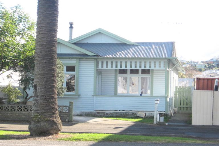 Photo of property in 49 Kennedy Road, Napier South, Napier, 4110