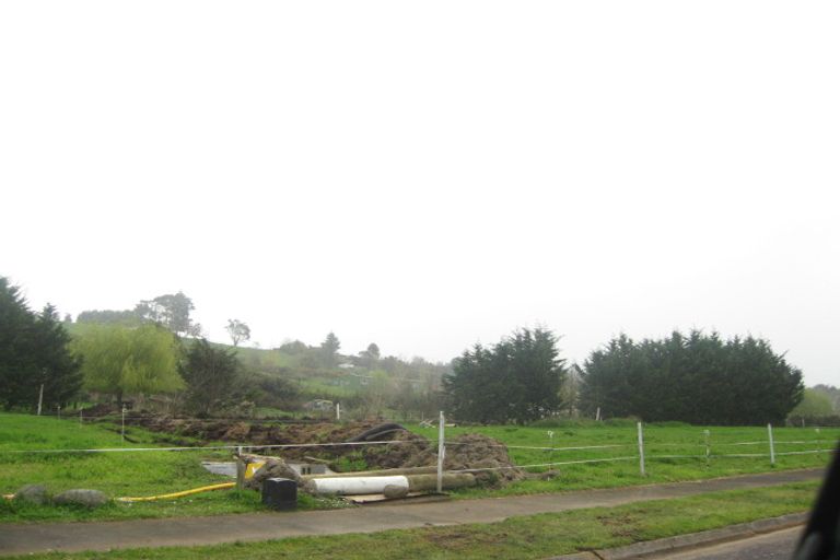 Photo of property in 13 Makere Street, Waitara, 4320