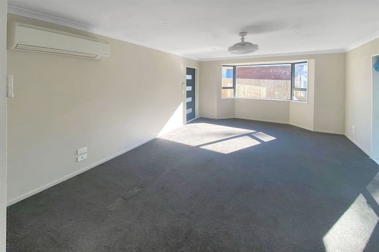 Photo of property in 2/2 Gates Lane, Woolston, Christchurch, 8023