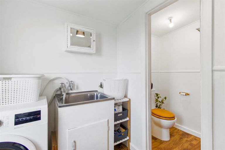 Photo of property in 17 High Street, Waimate, 7924