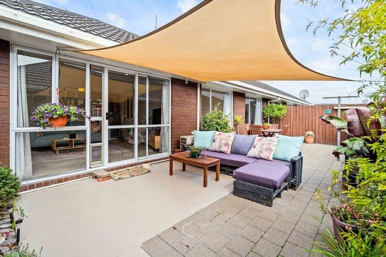 Photo of property in 2/38 Maxwell Street, Riccarton, Christchurch, 8041