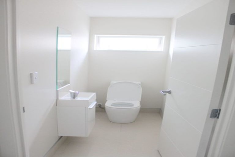 Photo of property in 35 Arranmore Drive, Flat Bush, Auckland, 2019