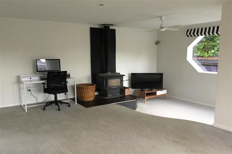 Photo of property in 11 Washbourn Drive, Richmond, 7020