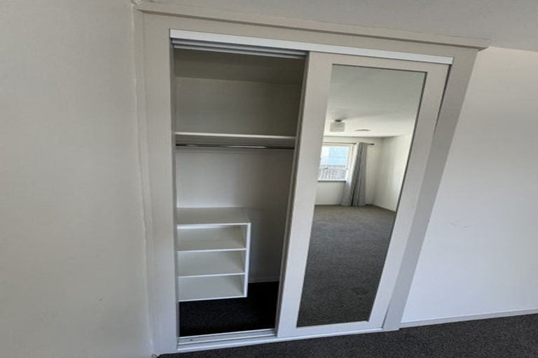 Photo of property in 2/32 Mona Vale Avenue, Riccarton, Christchurch, 8011