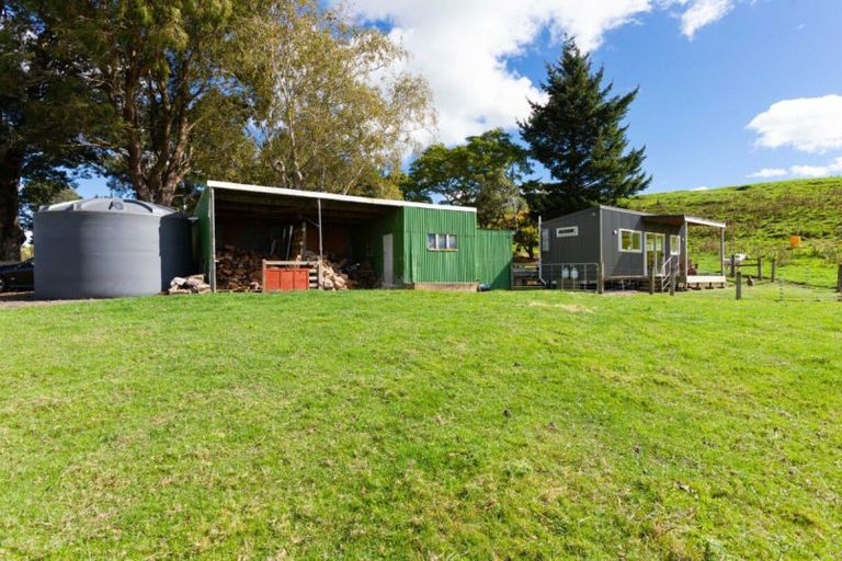Photo of property in 426 Umutaoroa Road, Dannevirke, 4978