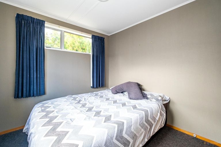 Photo of property in 24 Paul Street, Waimate, 7924