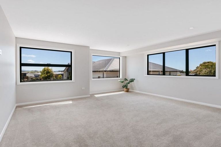 Photo of property in 16 Lusk Street, Rangiora, 7400