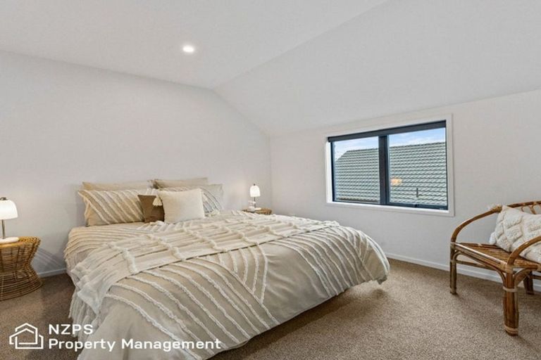 Photo of property in 24 Royal Crescent, Saint Kilda, Dunedin, 9012